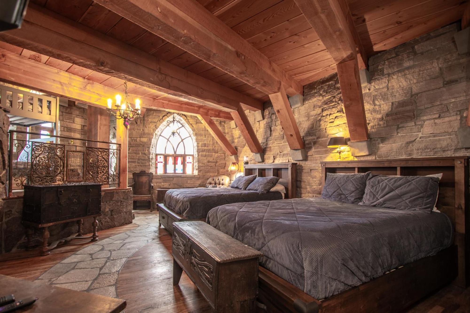 Schweitzer Castle Villa Сандпойнт Екстериор снимка