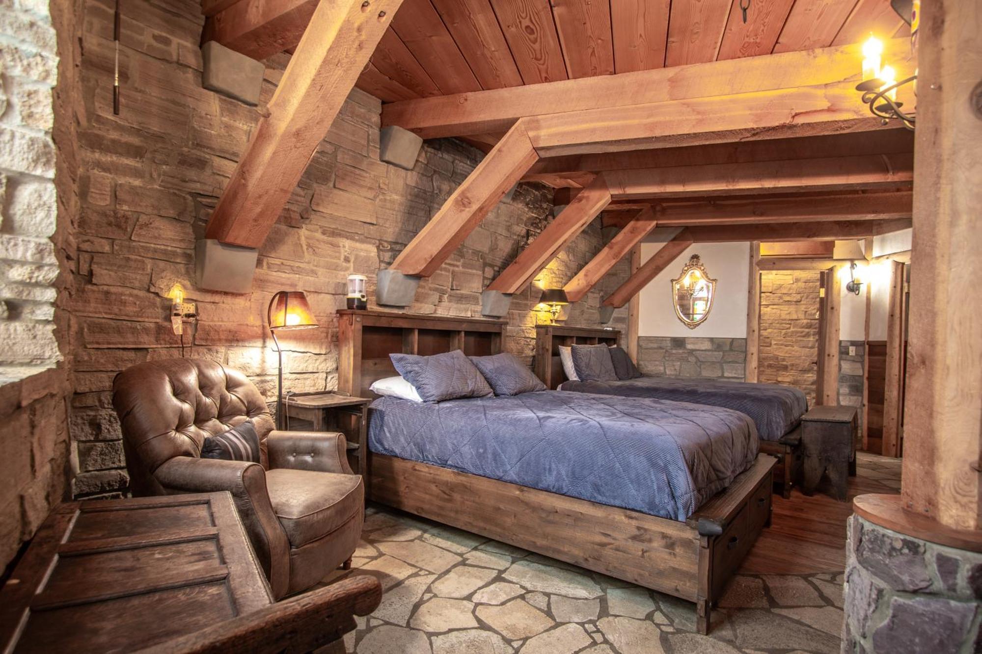 Schweitzer Castle Villa Сандпойнт Екстериор снимка
