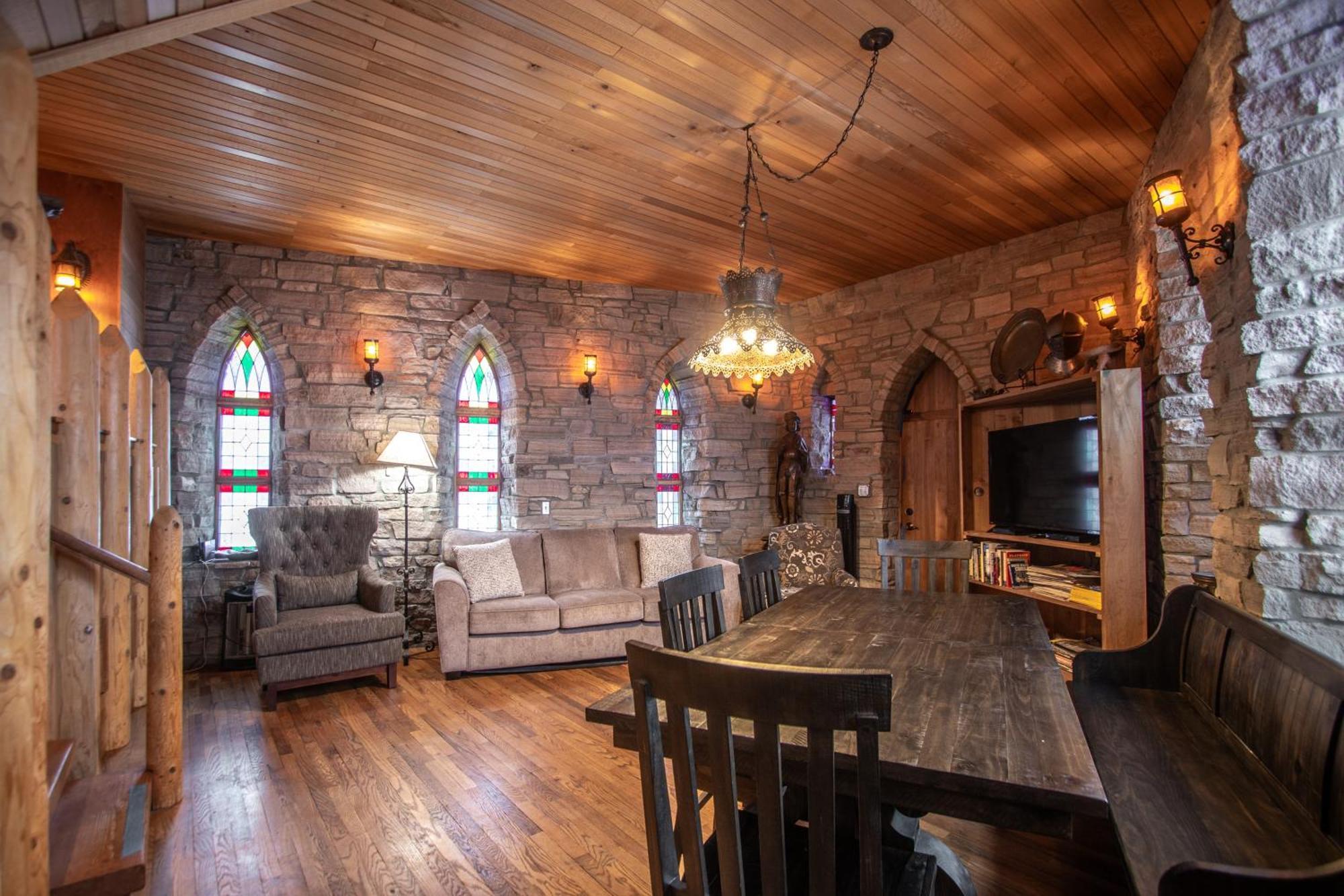 Schweitzer Castle Villa Сандпойнт Екстериор снимка
