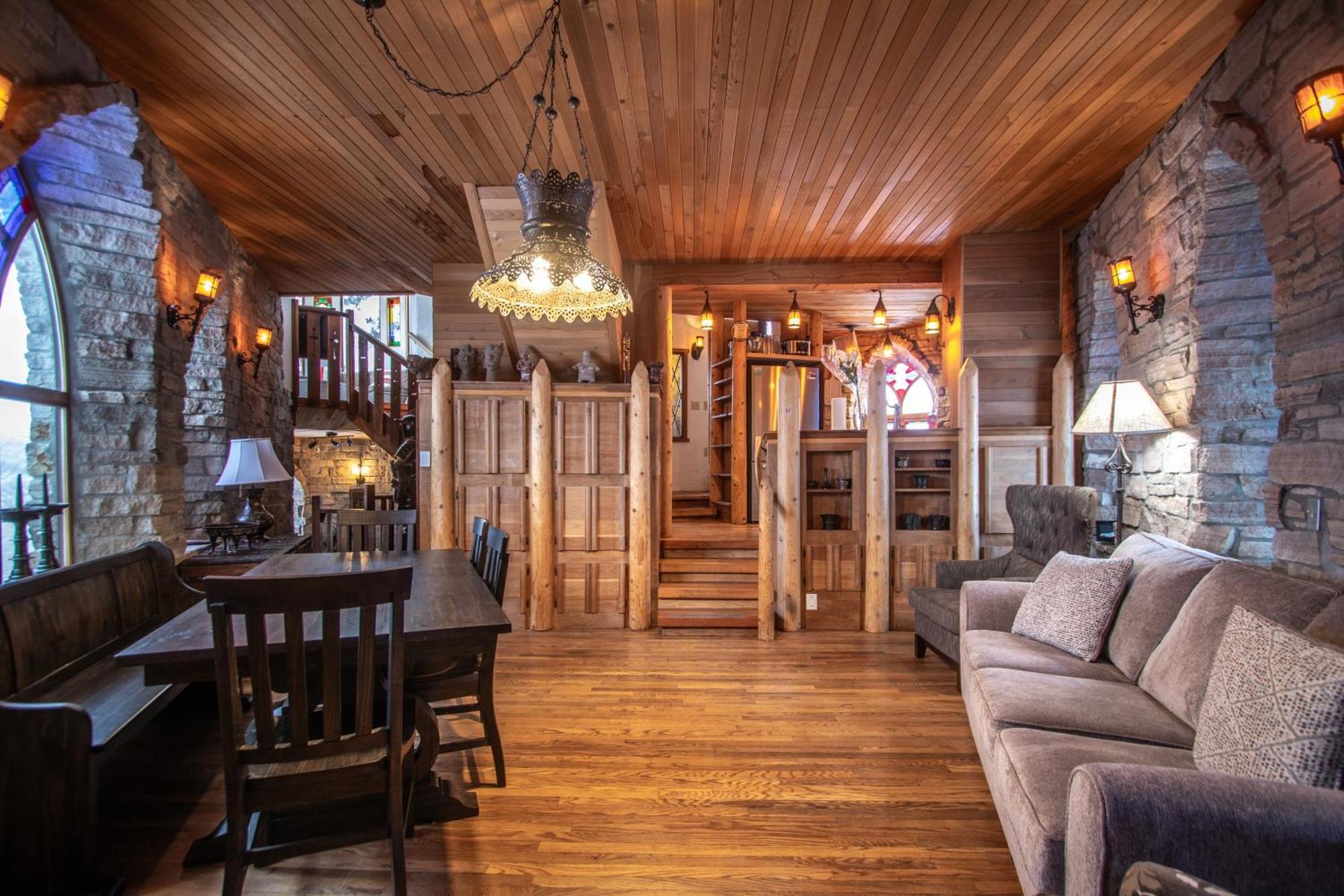Schweitzer Castle Villa Сандпойнт Екстериор снимка